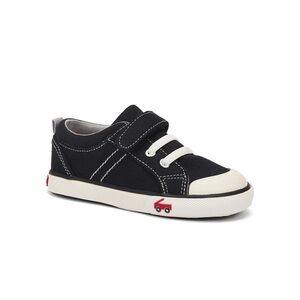 NWT See Kai Run Tanner sneakers